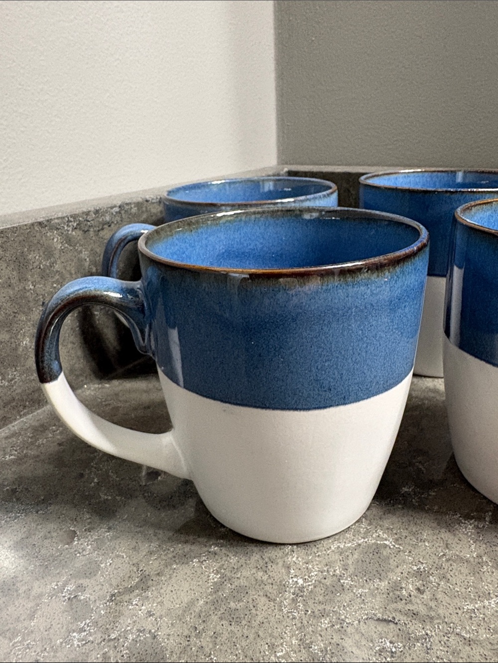 Royal Norfolk Blue and White Stoneware Mug Set - 4 Pieces